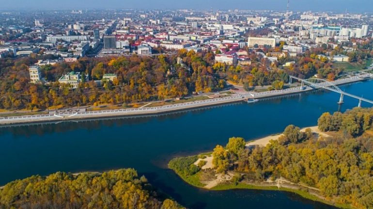 От дворца Румянцевых до берегов Сожа: где находится Гомель и чем он интересен